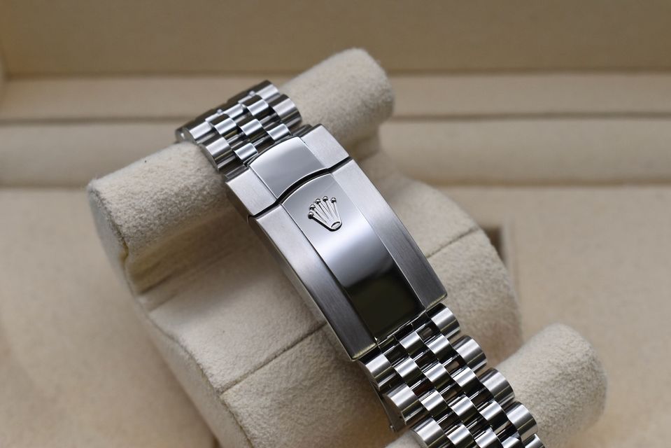 Rolex Datejust 126234 Image 5